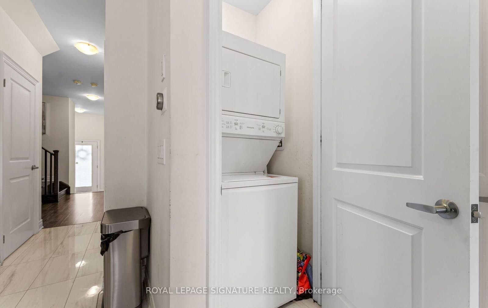 301 Atkinson Street thumbnail 23