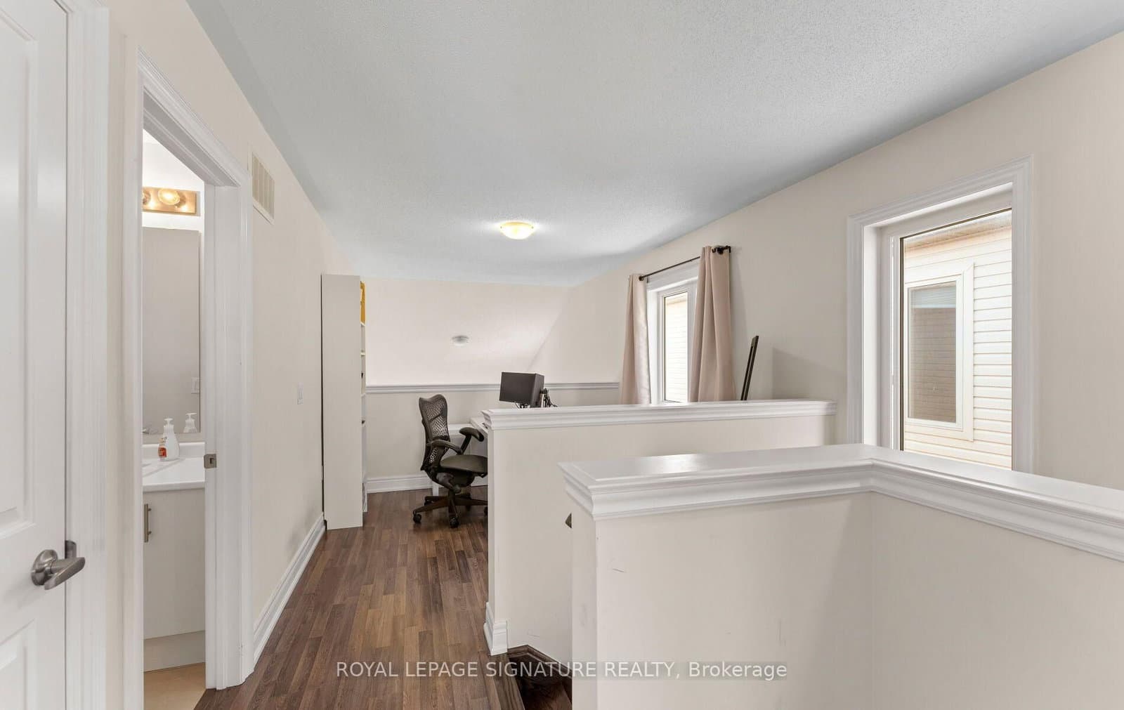 301 Atkinson Street thumbnail 26