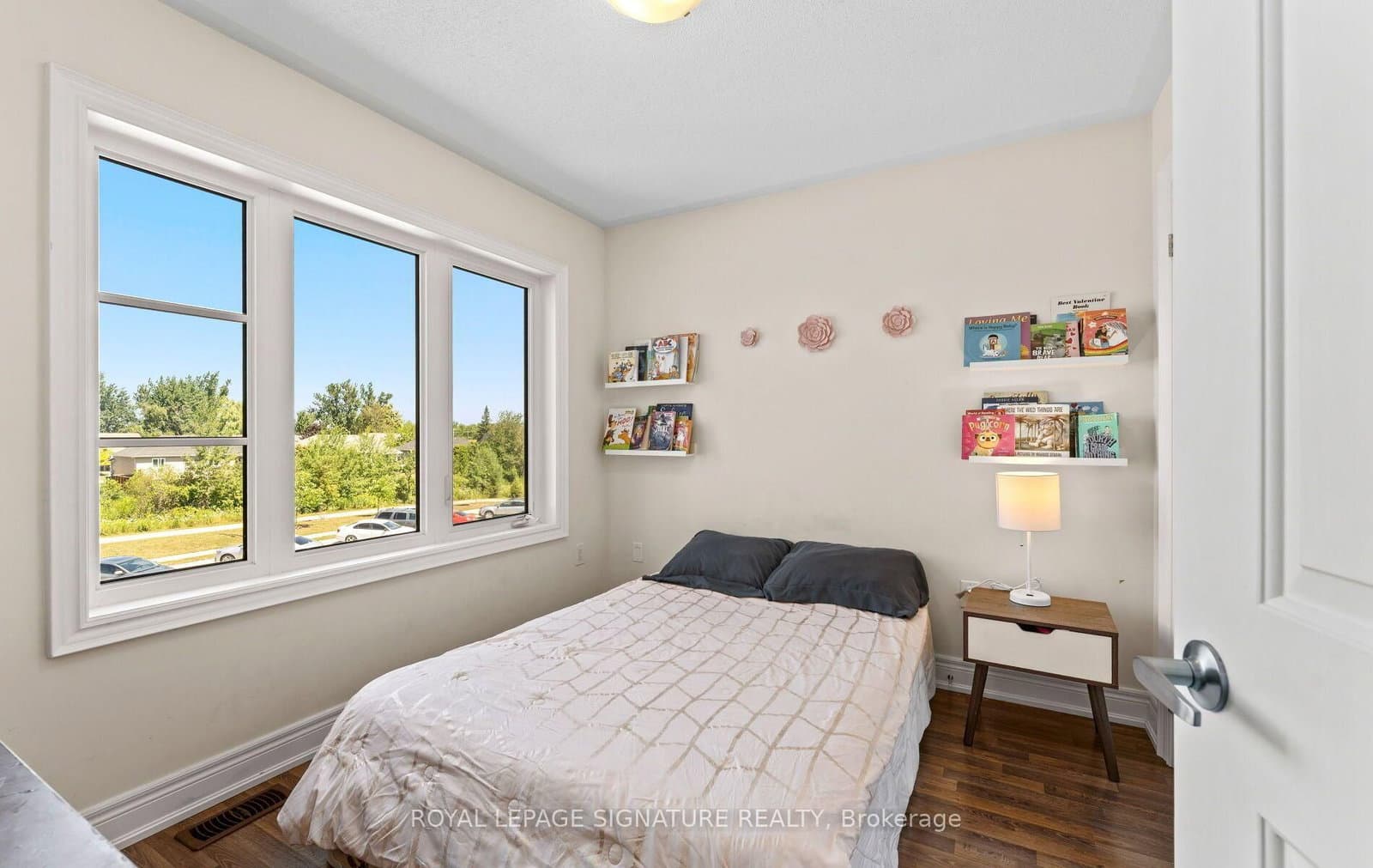 301 Atkinson Street thumbnail 29