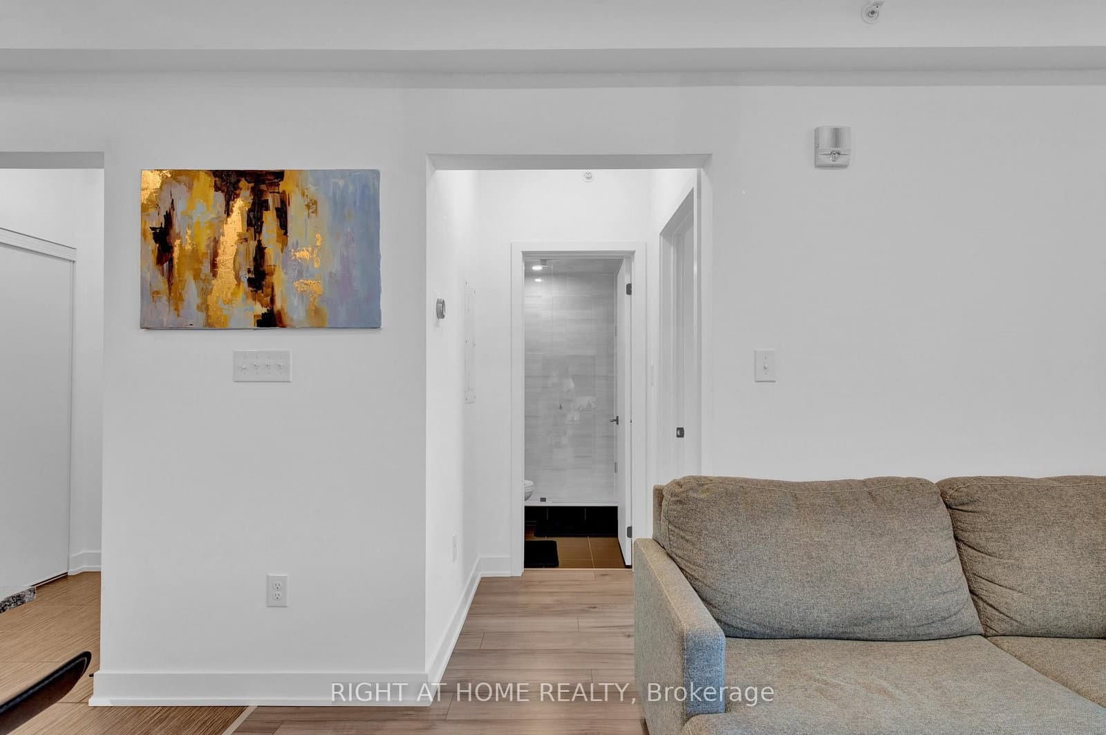 4 Spice Way, Unit 507 thumbnail 18