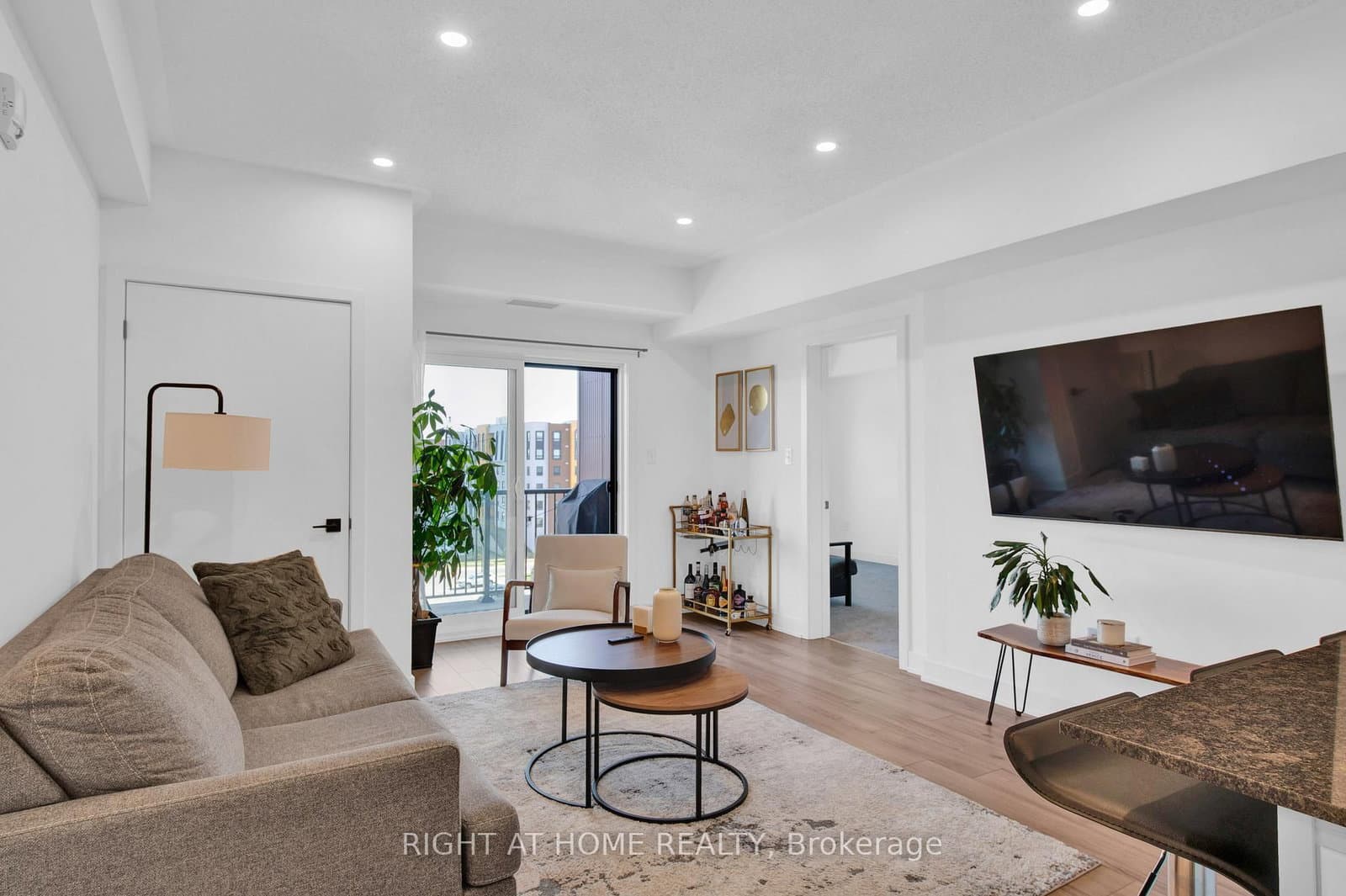 4 Spice Way, Unit 507 thumbnail 9