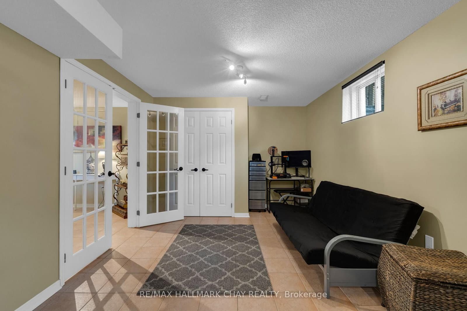 34 Crompton Drive thumbnail 28