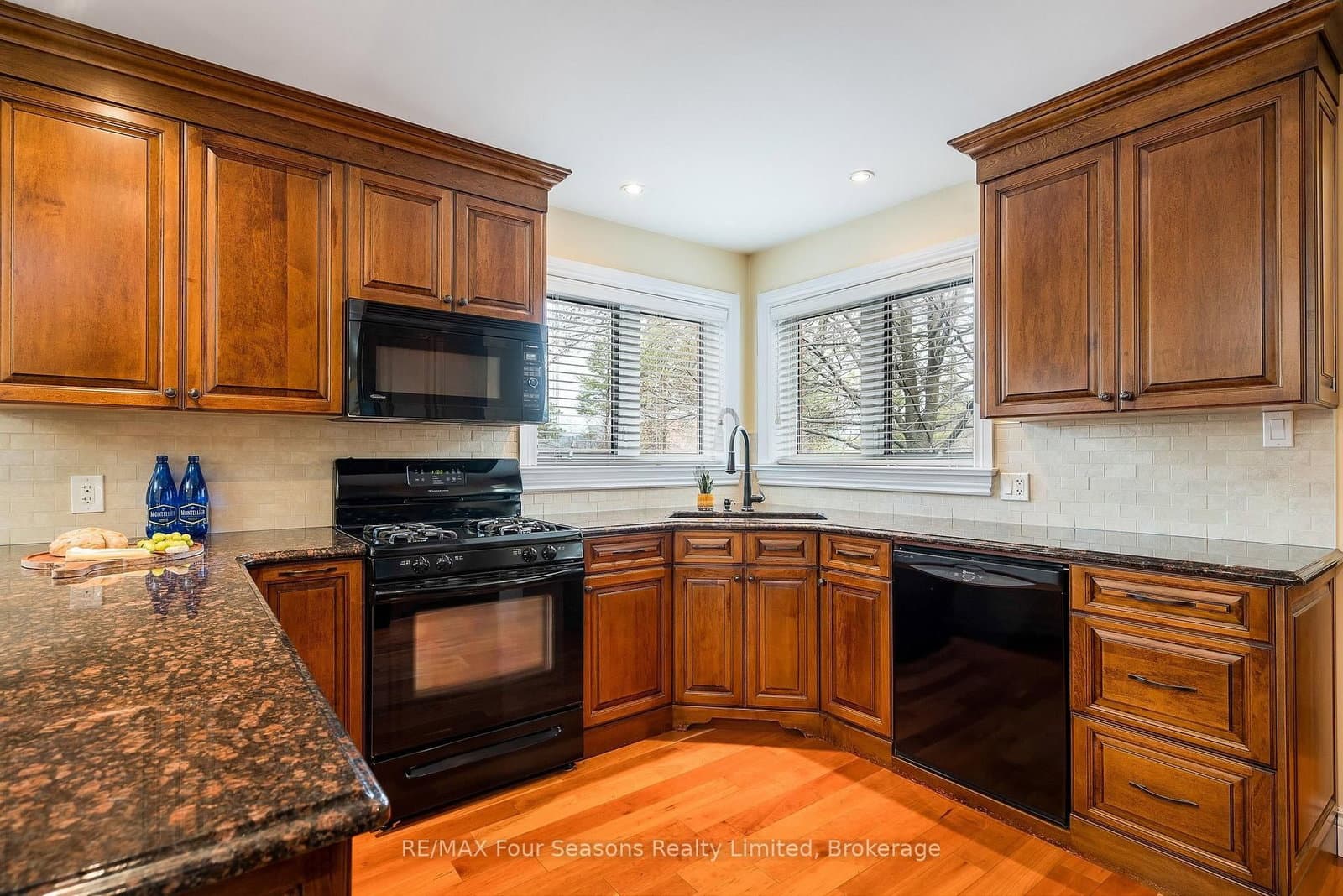 16 Carmichael Crescent thumbnail 18