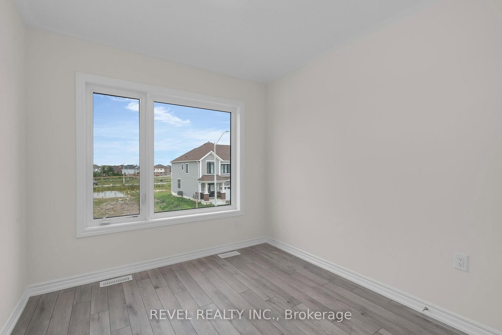 4 ROCHESTER Drive thumbnail 15