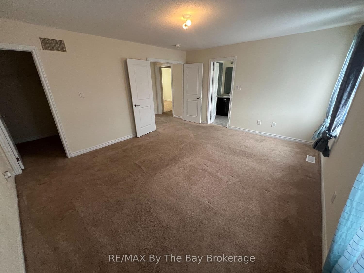 152 Allegra Drive thumbnail 12