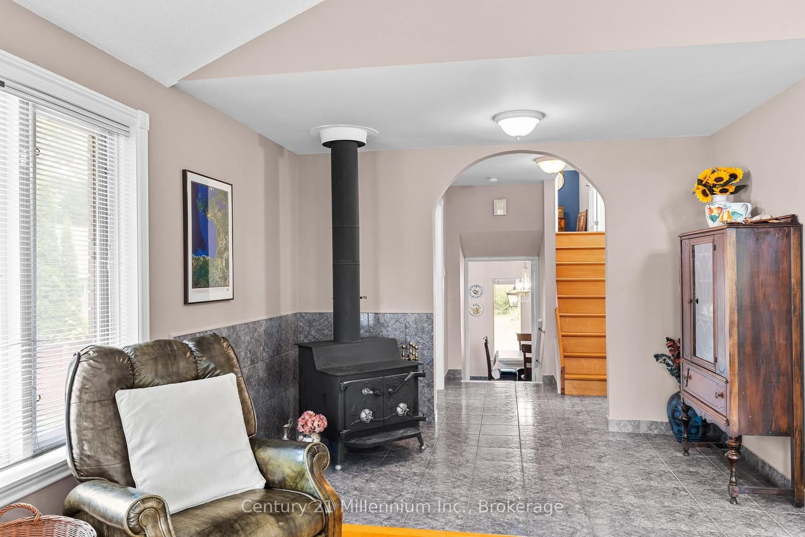 49 32nd Street N thumbnail 9