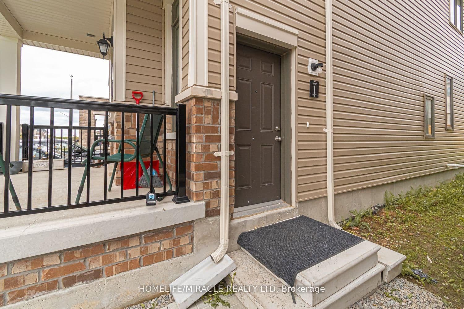 35 Bannister Road thumbnail 18
