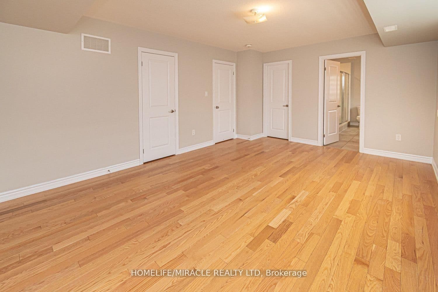35 Bannister Road thumbnail 8