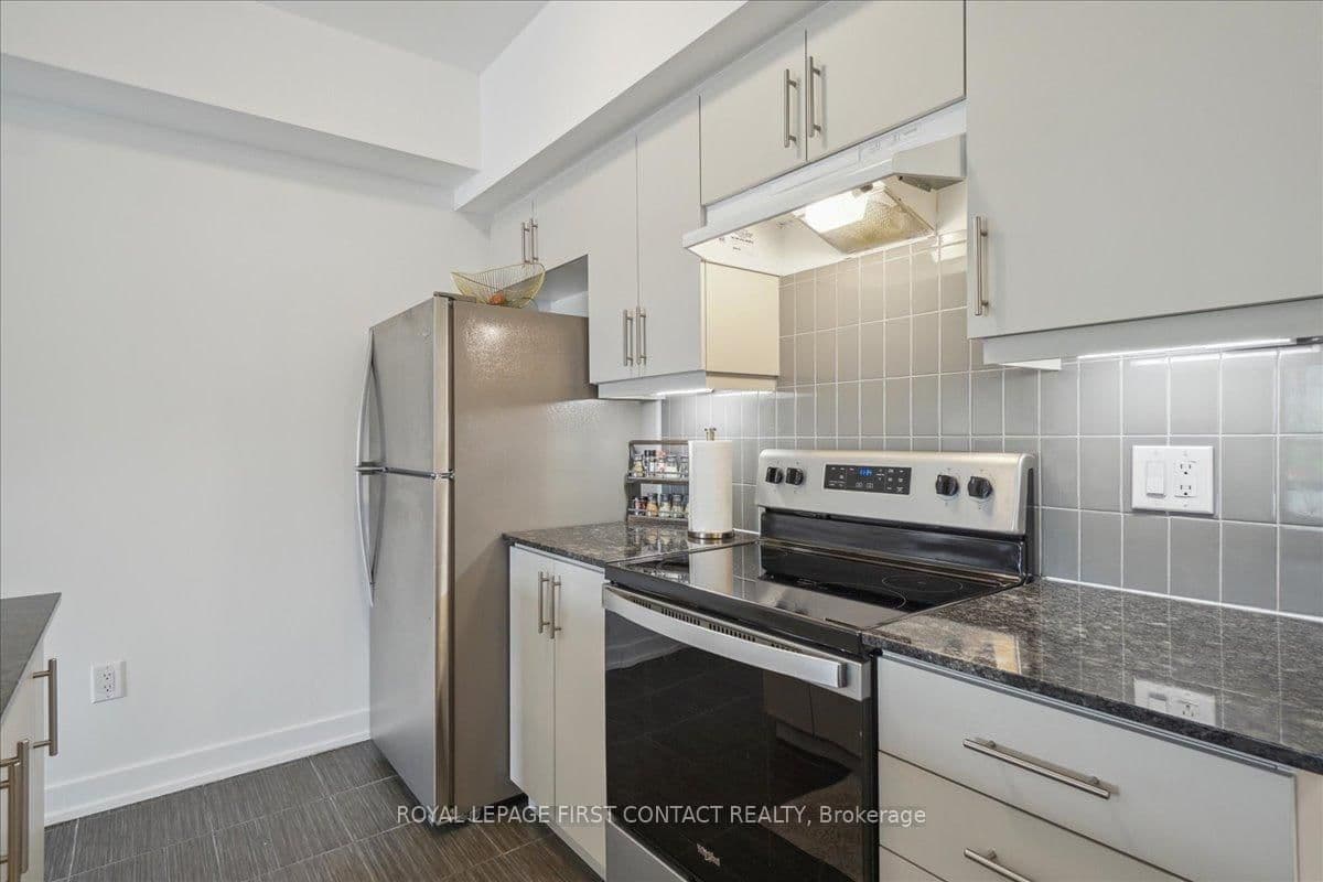 4 Spice Way, Unit 213 thumbnail 13