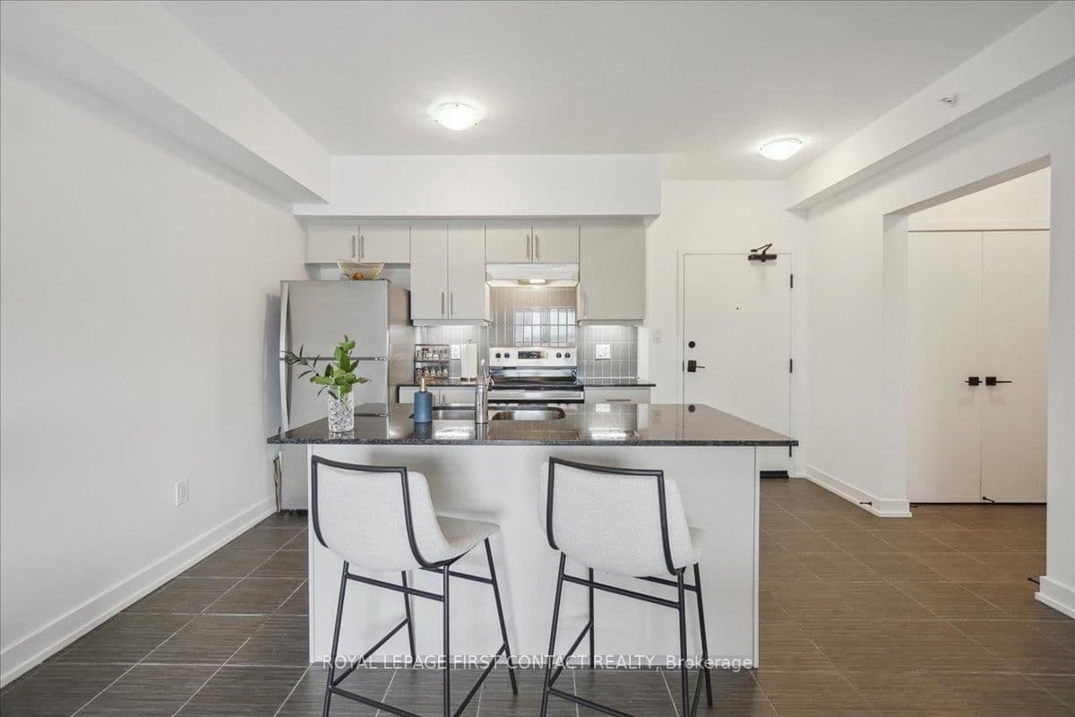 4 Spice Way, Unit 213 thumbnail 18
