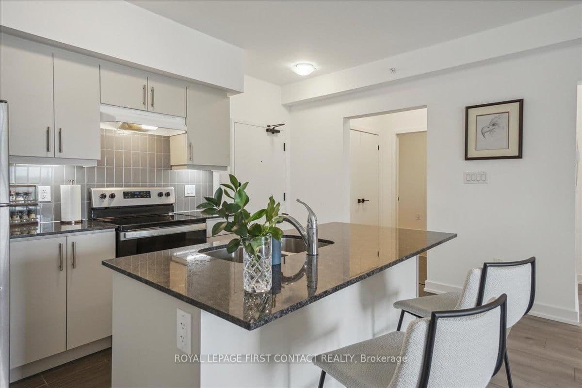 4 Spice Way, Unit 213 thumbnail 19