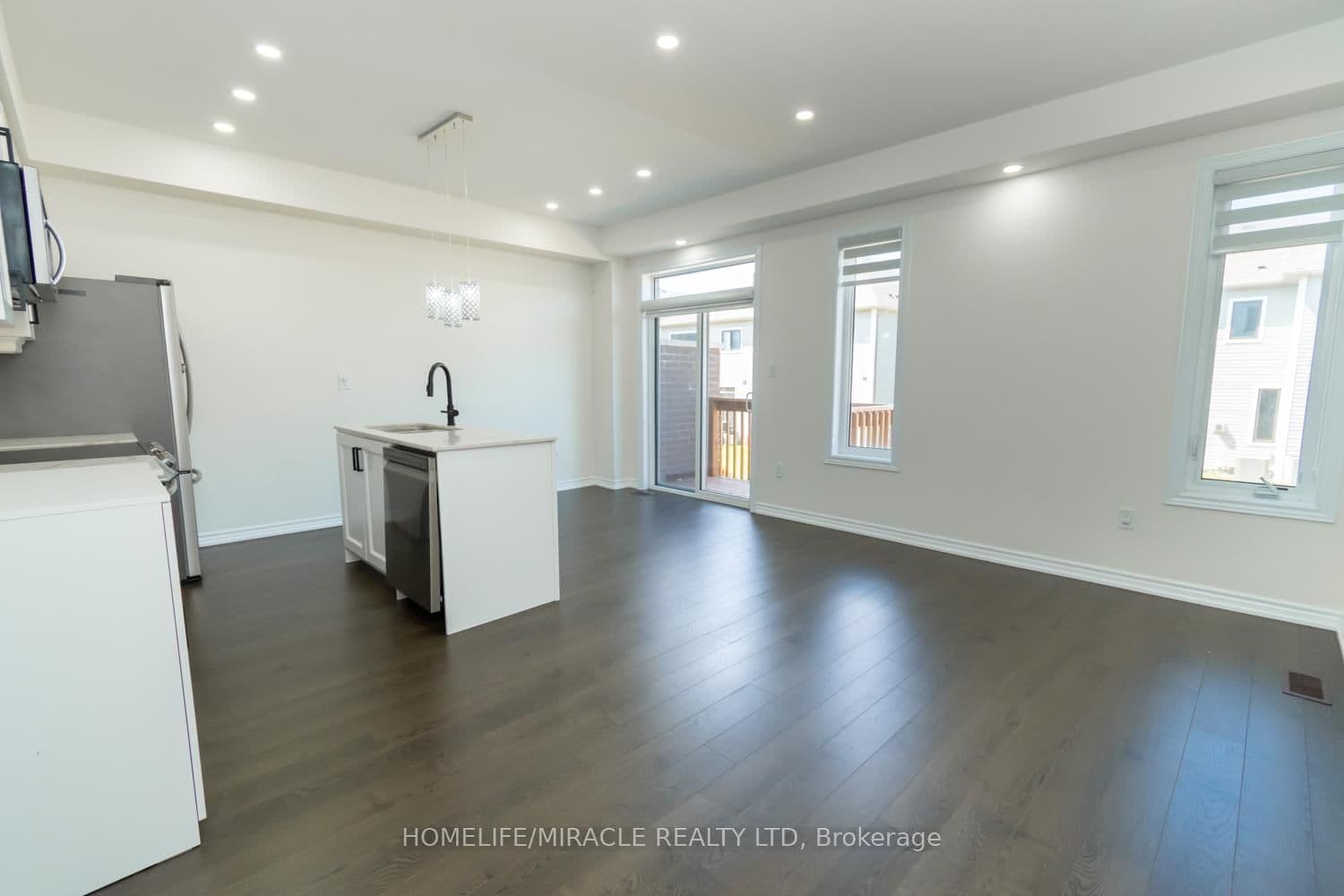 34 Valleybrook Road thumbnail 10