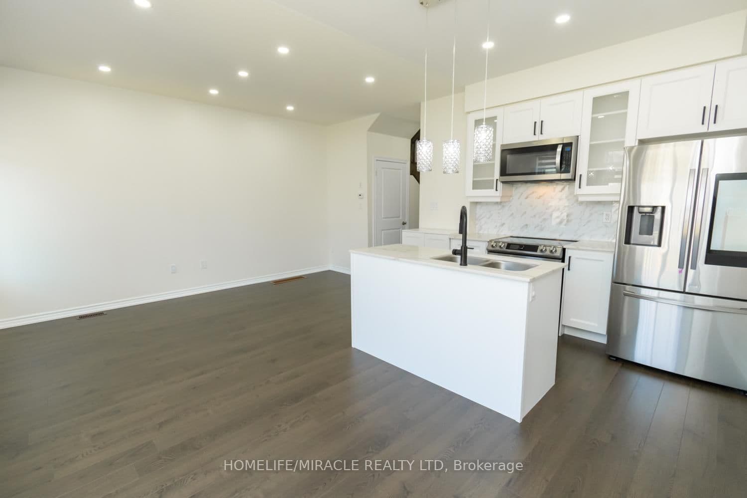 34 Valleybrook Road thumbnail 17