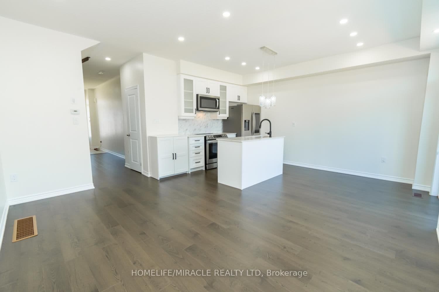 34 Valleybrook Road thumbnail 8