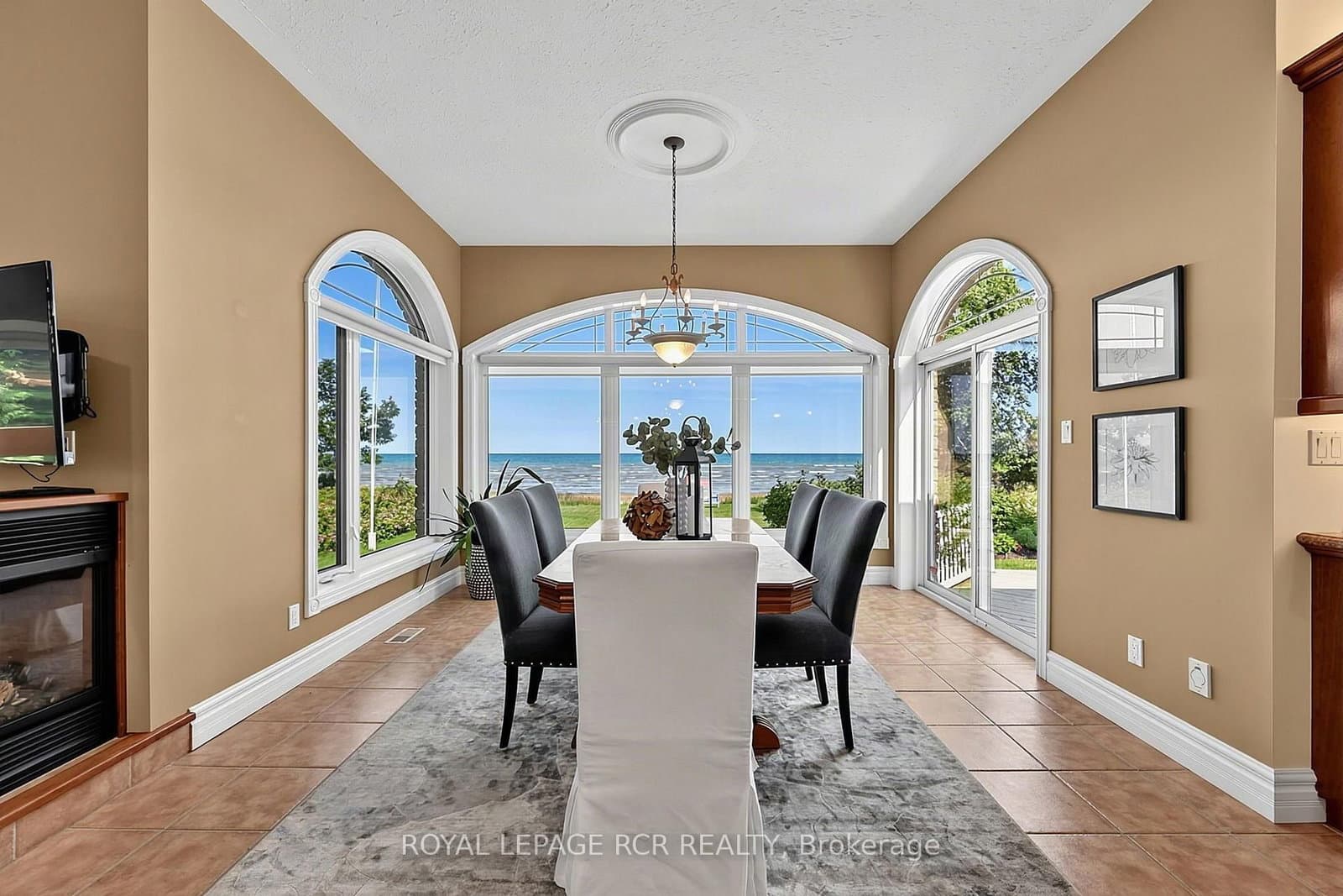 1068 Shore Lane thumbnail 13