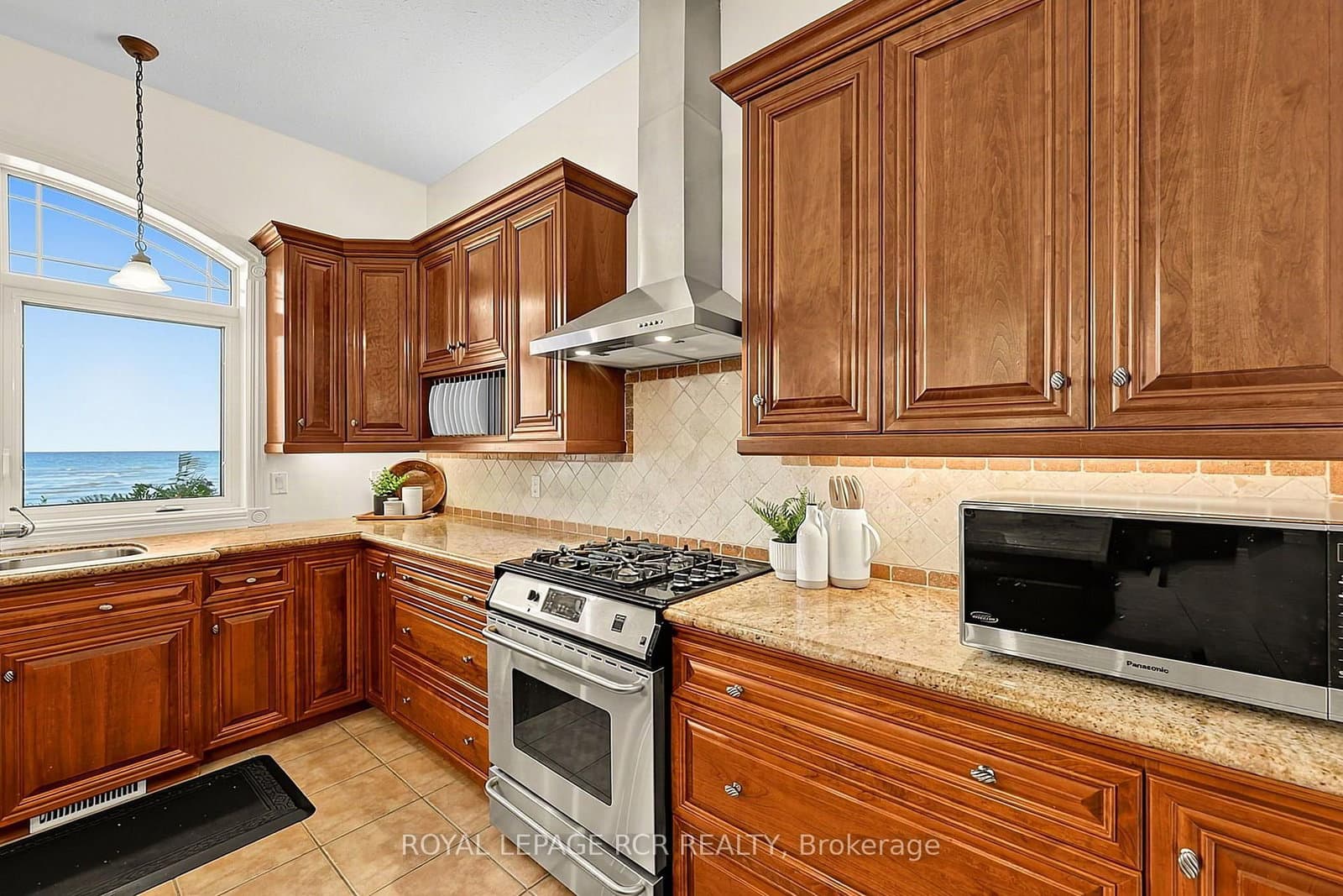 1068 Shore Lane thumbnail 16