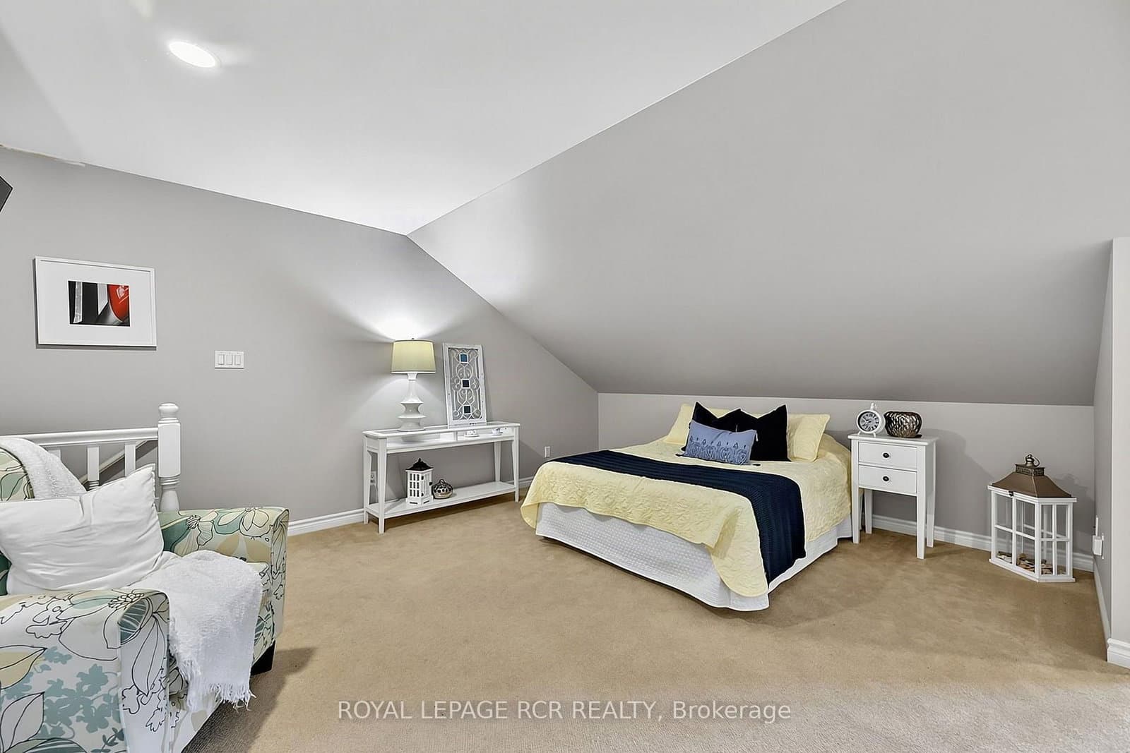 1068 Shore Lane thumbnail 35