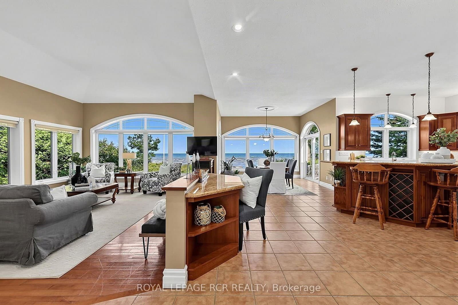 1068 Shore Lane thumbnail 8