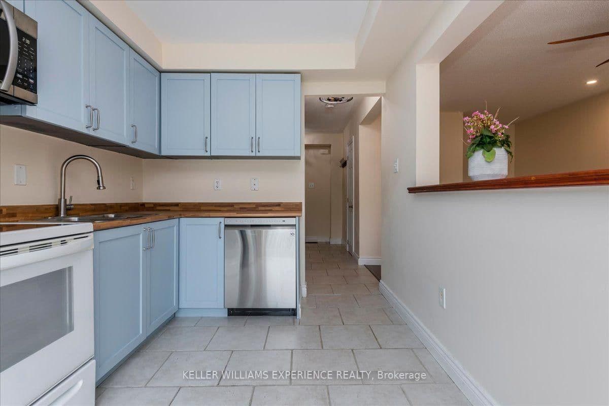10 SUNSET Place thumbnail 6