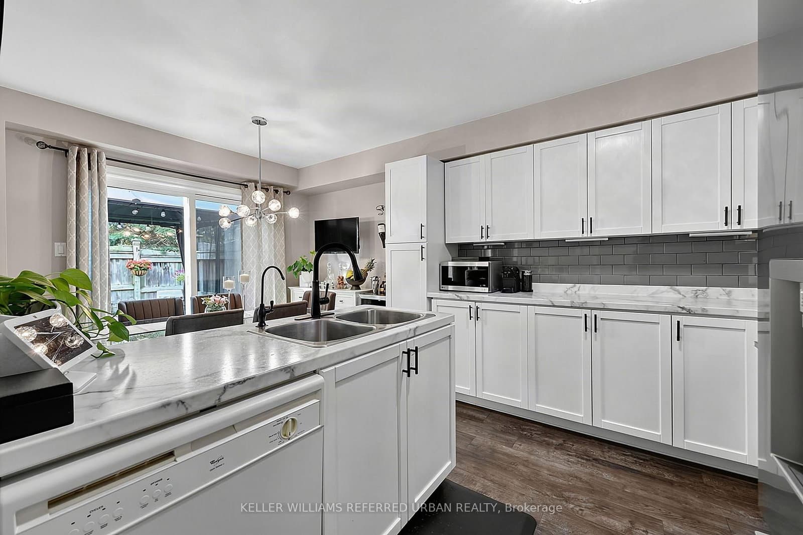 430 Mapleview Drive E, Unit 23 thumbnail 10