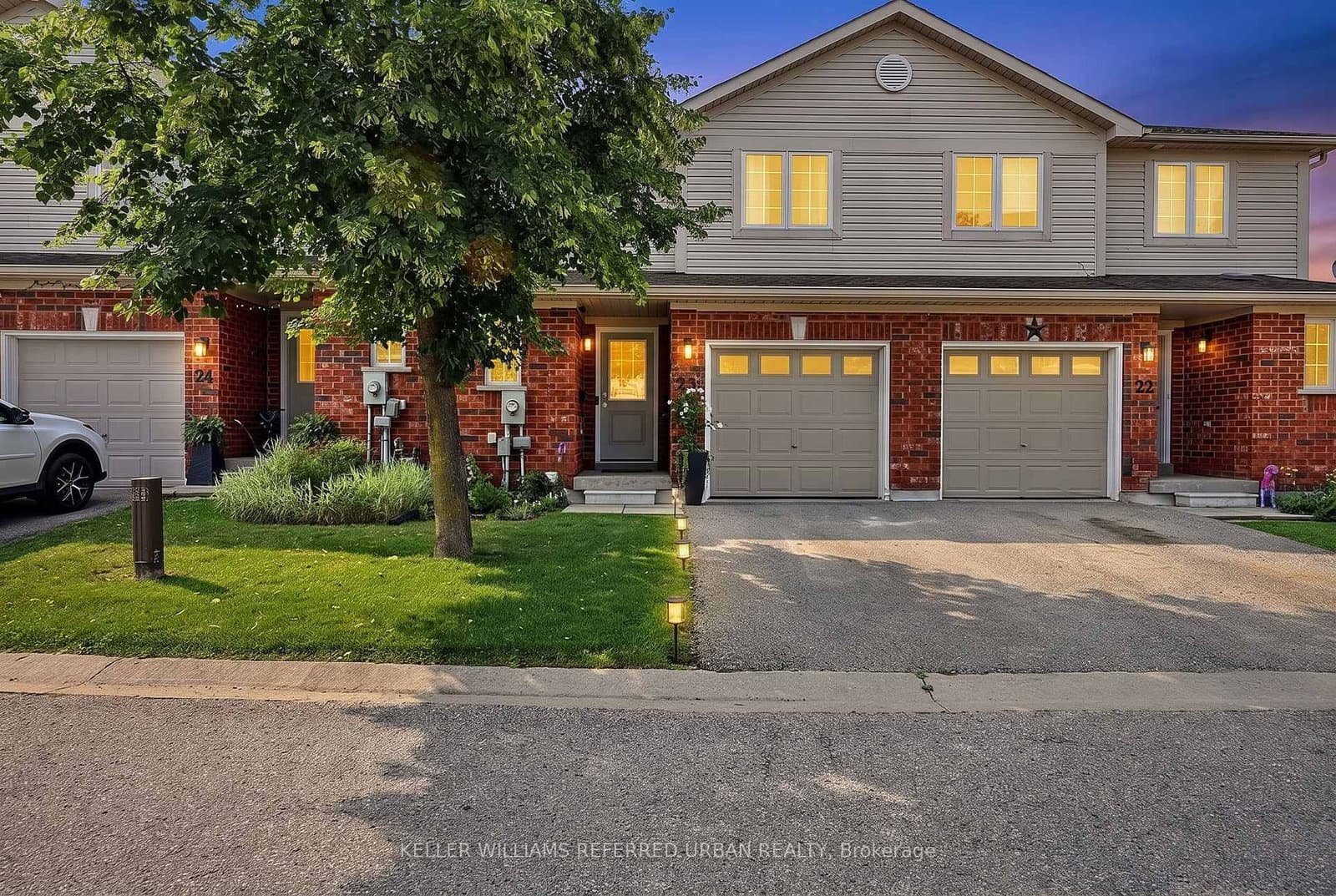 430 Mapleview Drive E, Unit 23 thumbnail 2