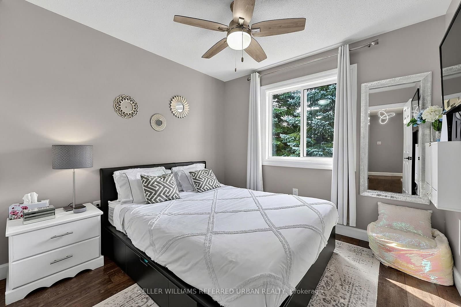 430 Mapleview Drive E, Unit 23 thumbnail 27