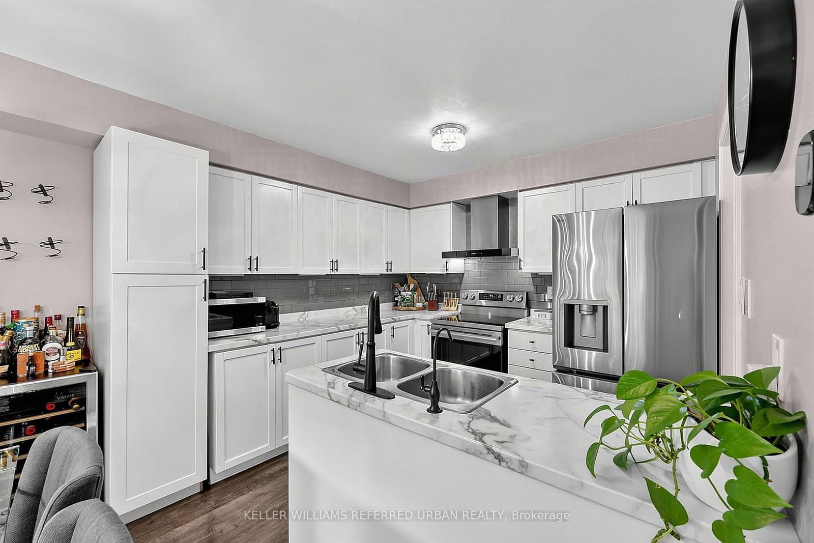 430 Mapleview Drive E, Unit 23 thumbnail 7
