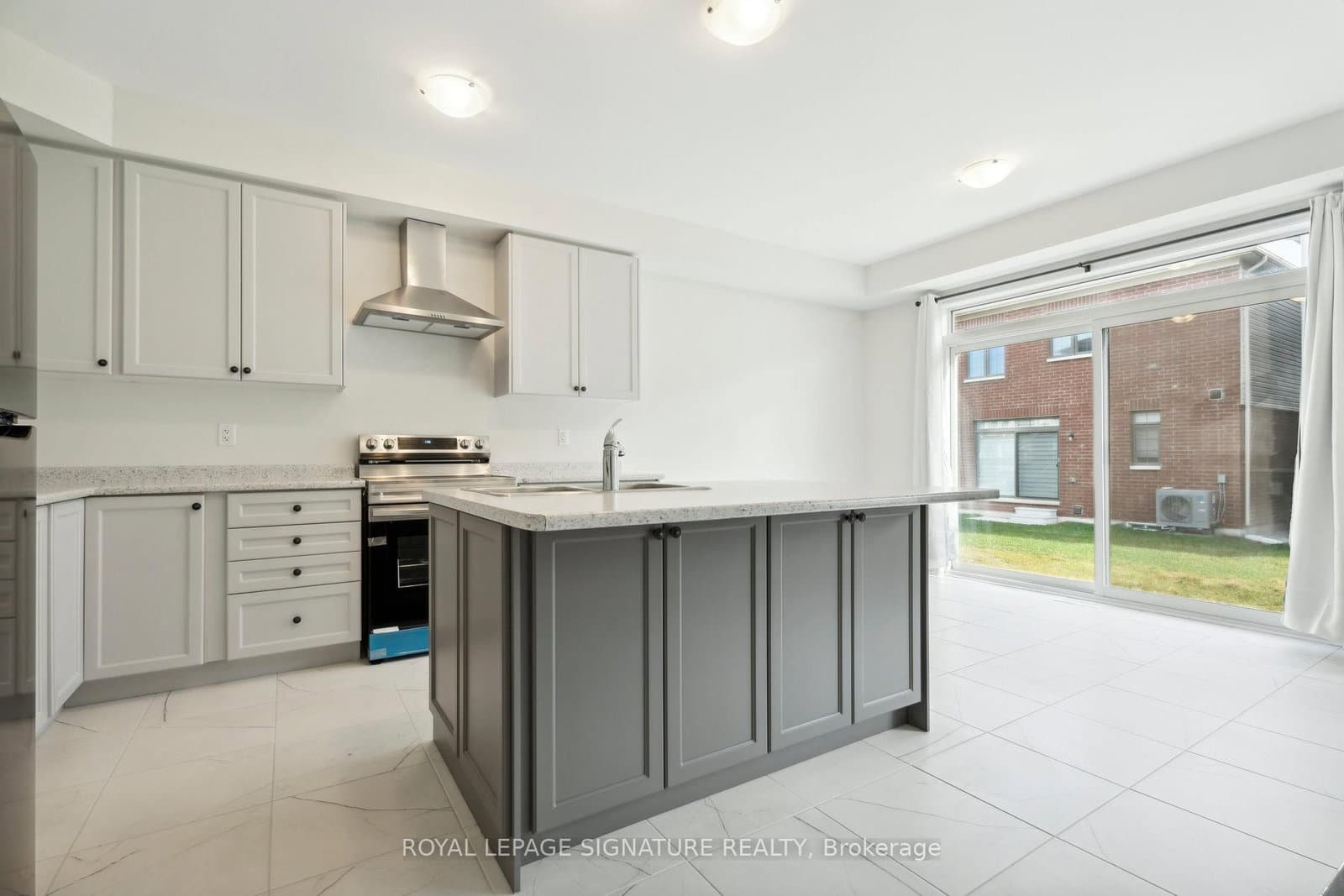 28 Tamworth Terrace thumbnail 15