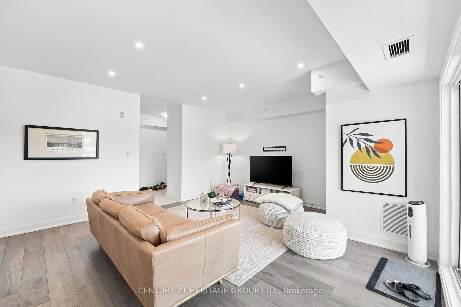 10 Culinary Lane, Unit 502 thumbnail 9