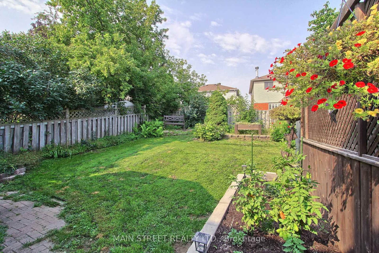 109 Bishop Drive thumbnail 43