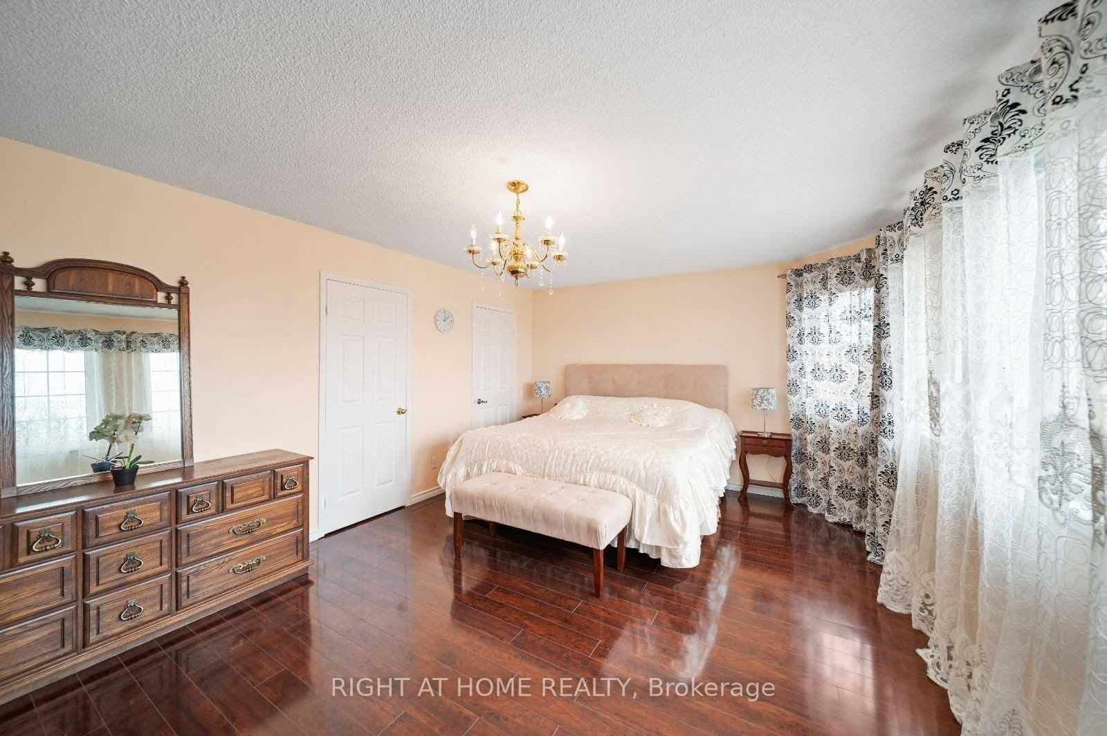 94 WARD Drive thumbnail 16