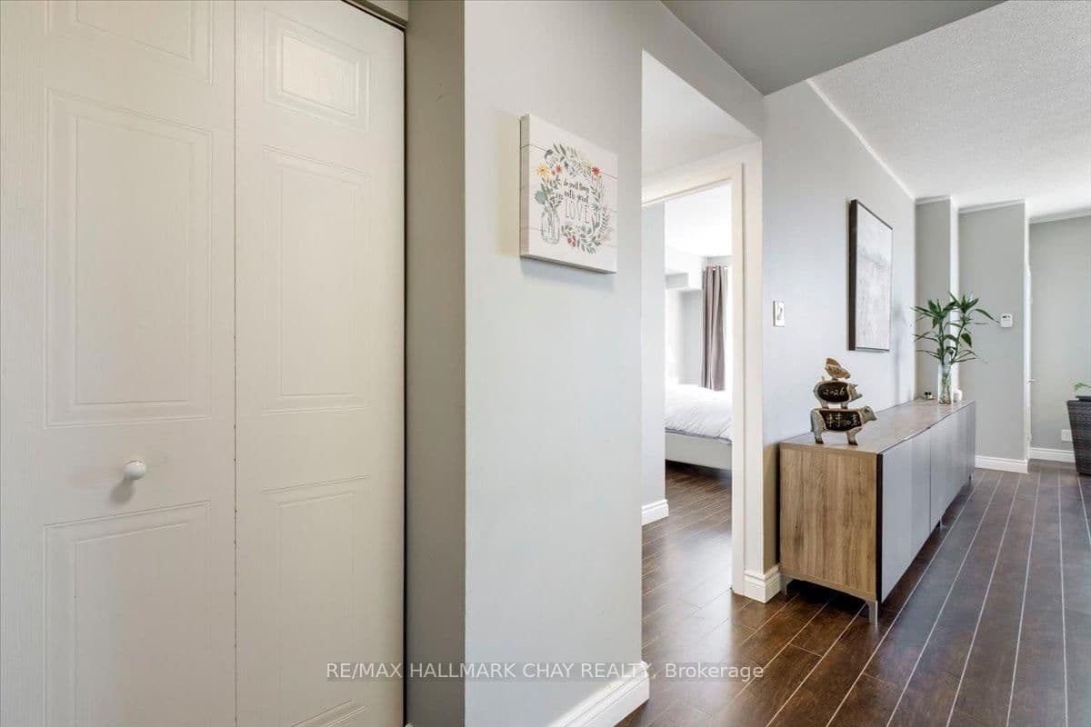 65 Ellen Street, Unit 1506 thumbnail 7