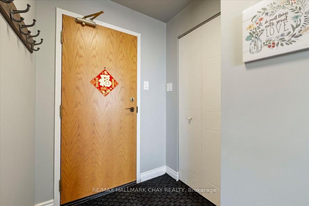 65 Ellen Street, Unit 1506 thumbnail 8