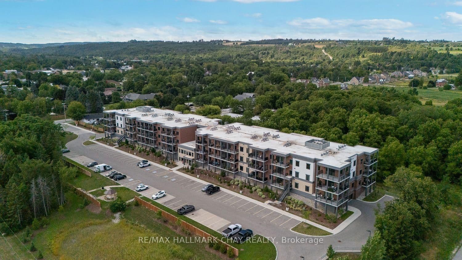 121 Mary Street, Unit 203