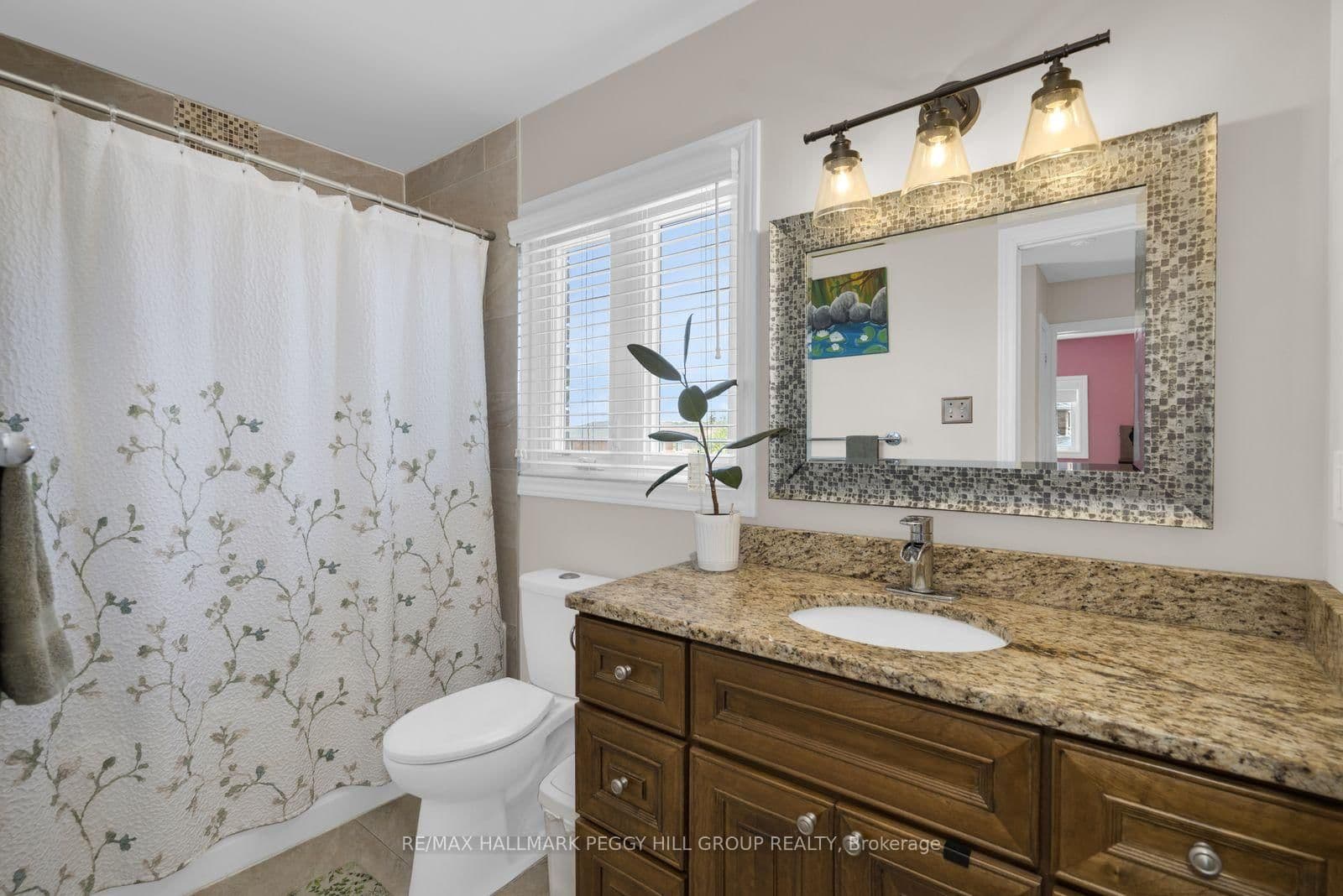 35 Victorway Drive thumbnail 11
