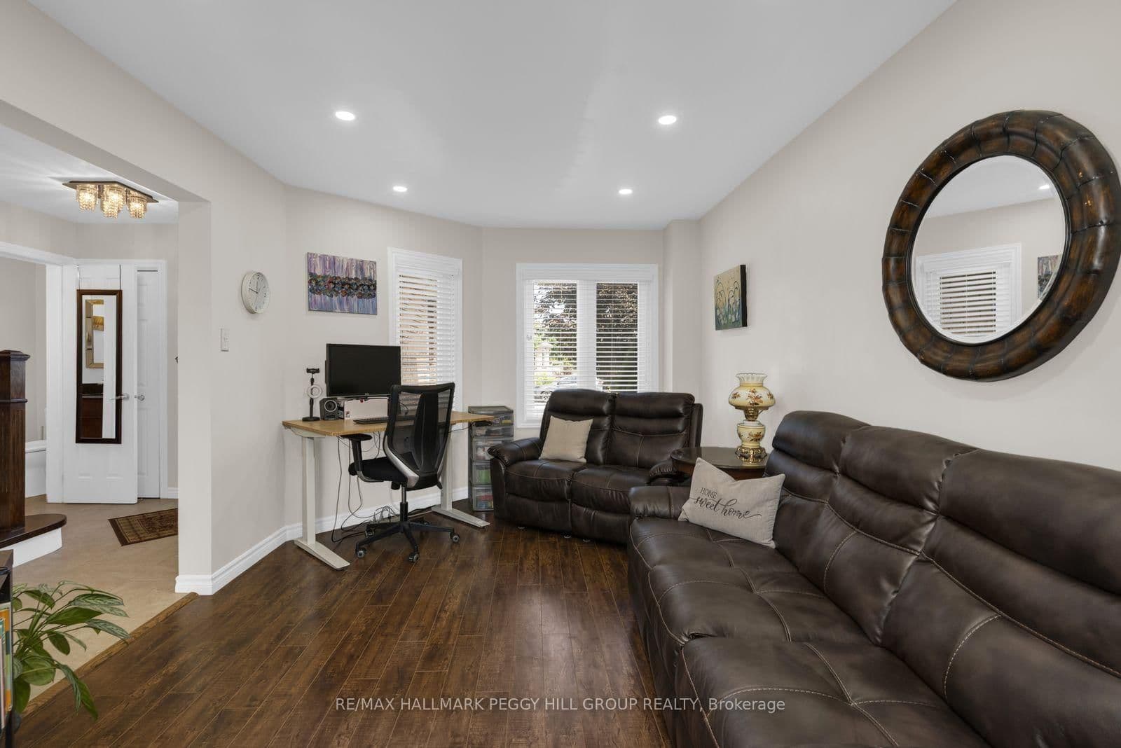 35 Victorway Drive thumbnail 7