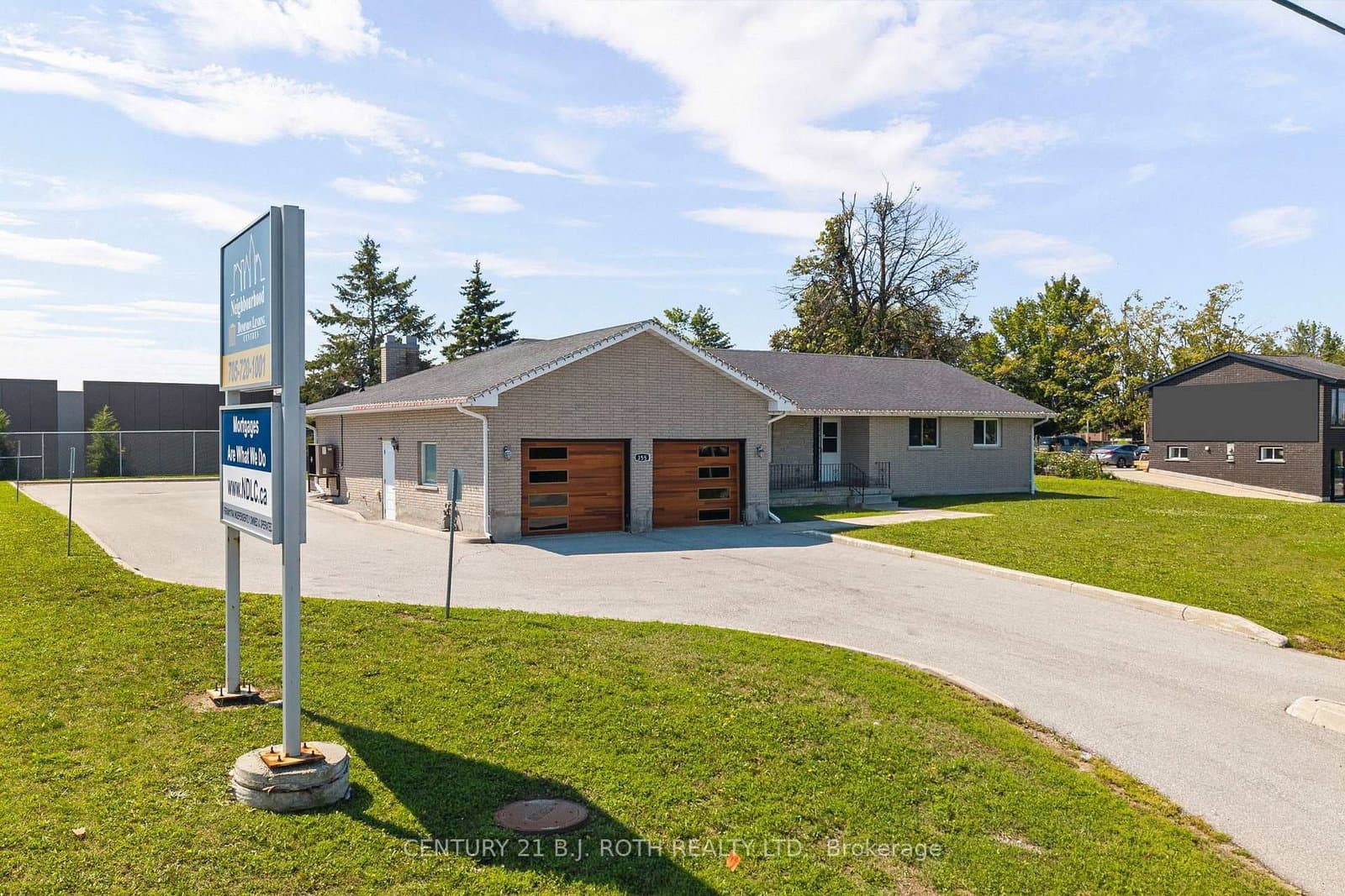 355 Mapleview Drive W - Image 1