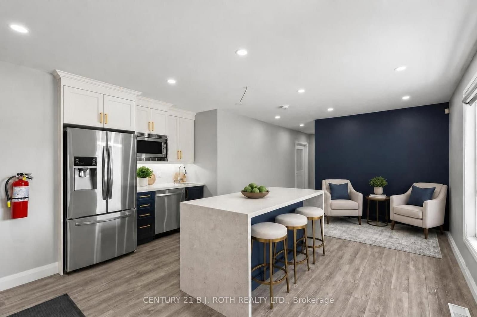 355 Mapleview Drive W thumbnail 14