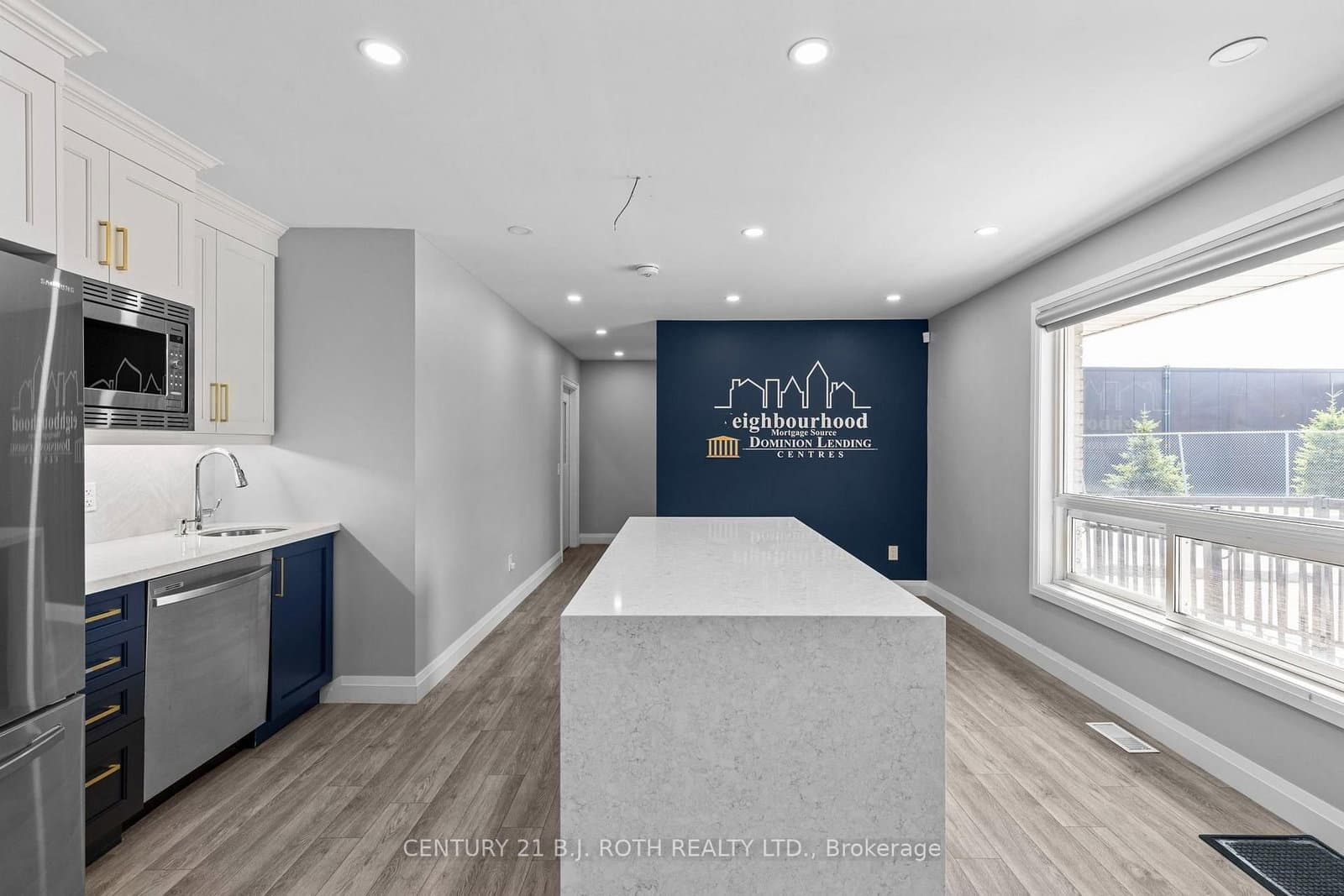 355 Mapleview Drive W thumbnail 15