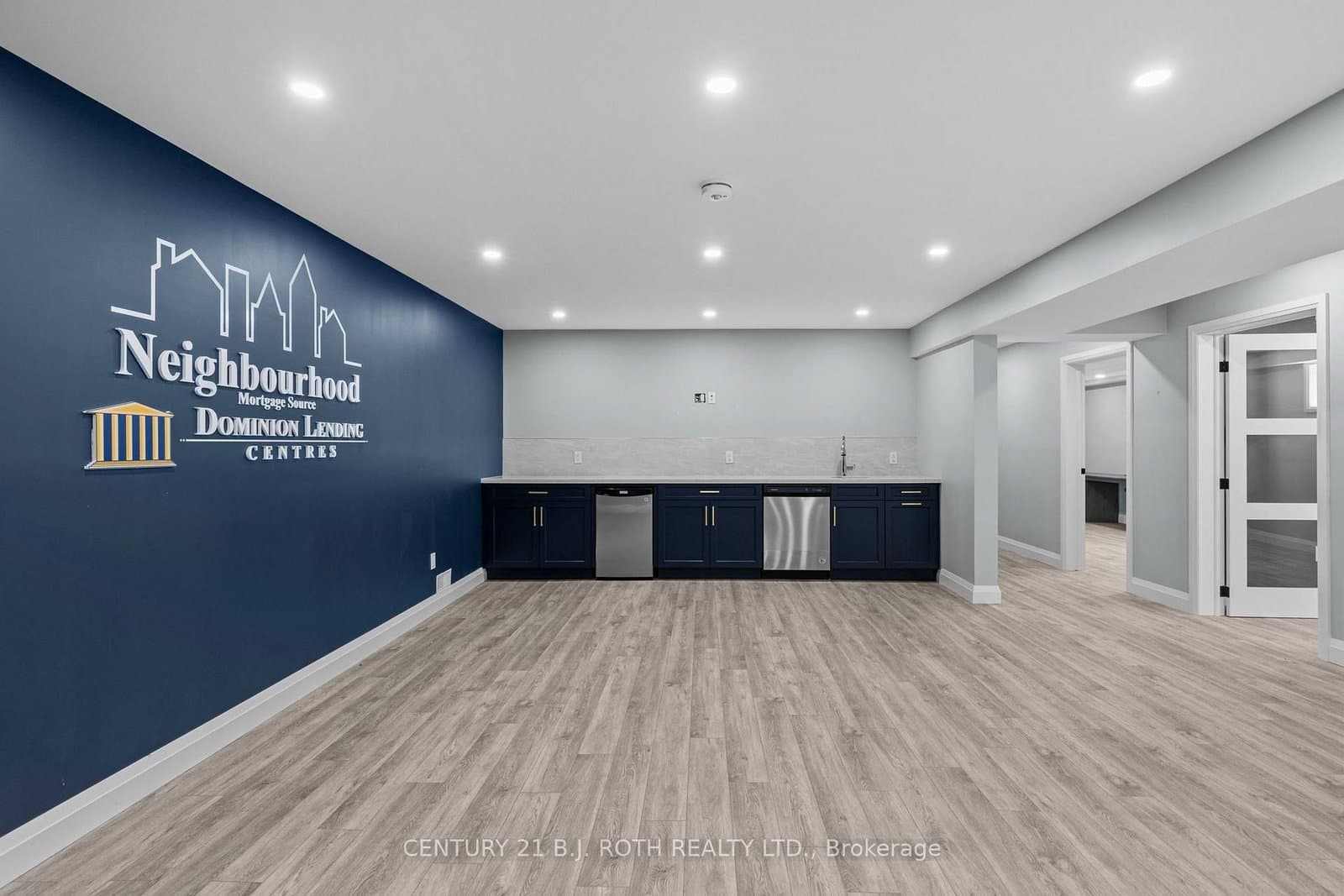 355 Mapleview Drive W thumbnail 18