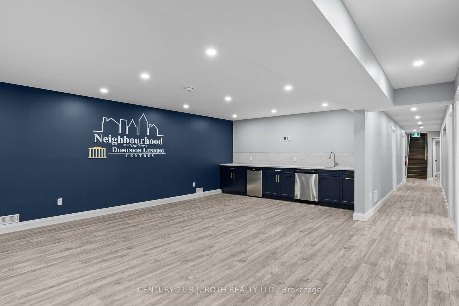 355 Mapleview Drive W thumbnail 19