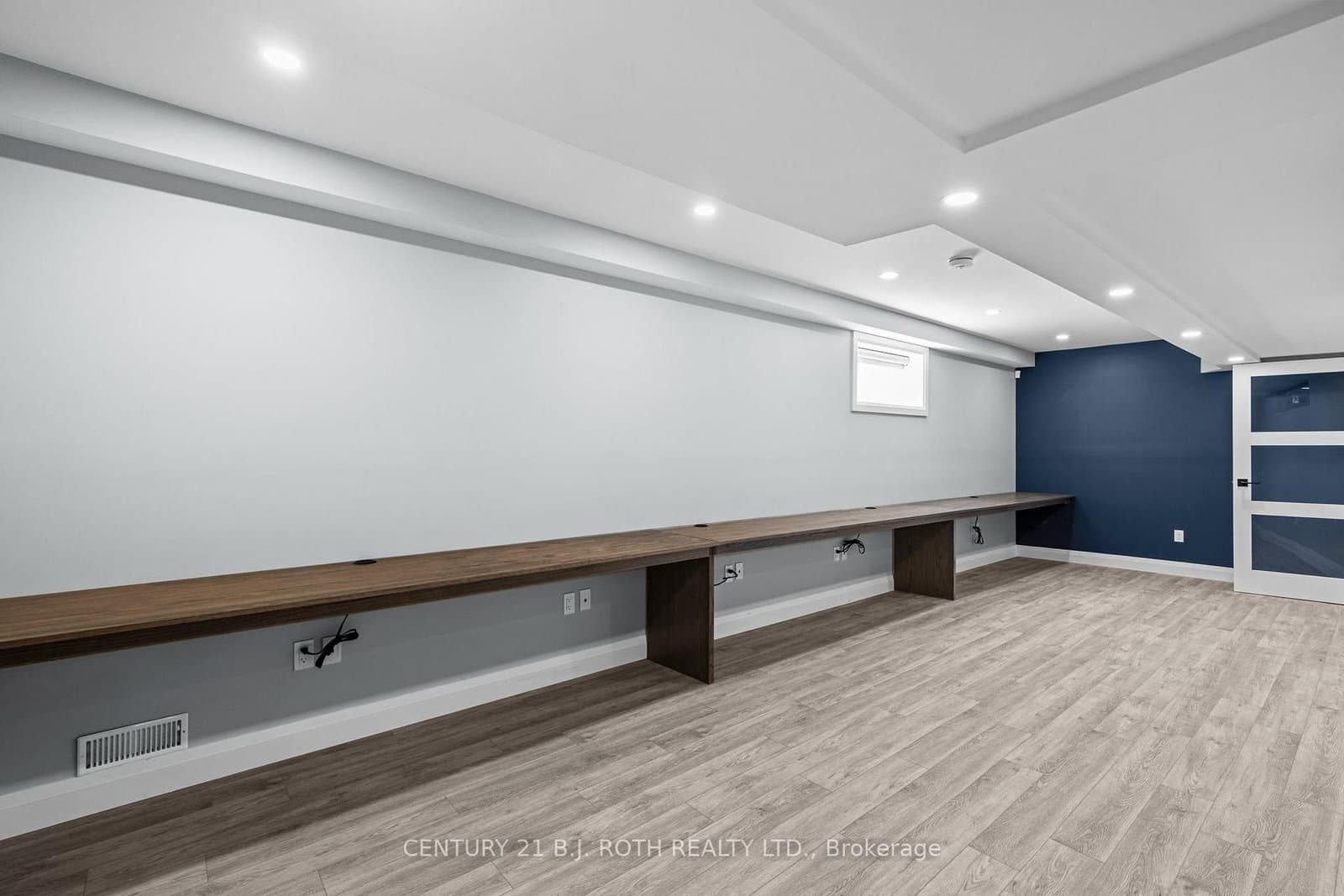 355 Mapleview Drive W thumbnail 24