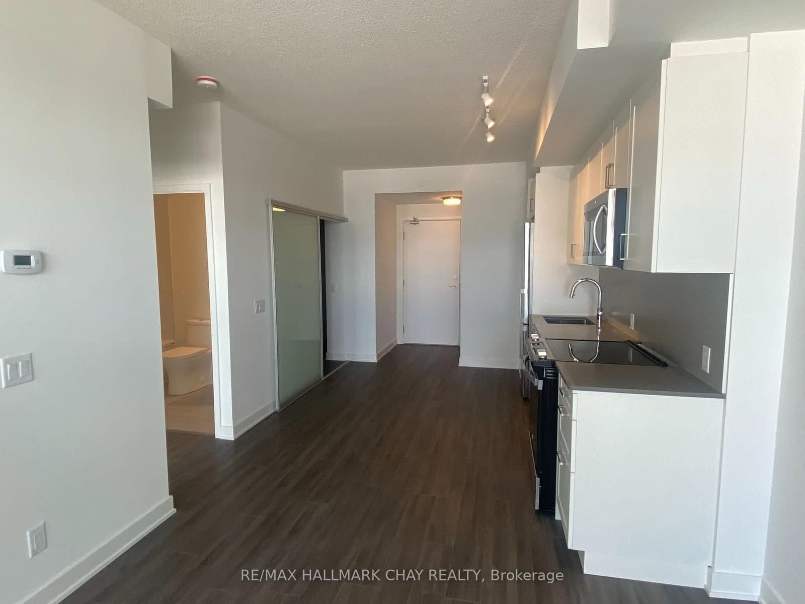 681 Yonge Street, Unit 317 - Image 1