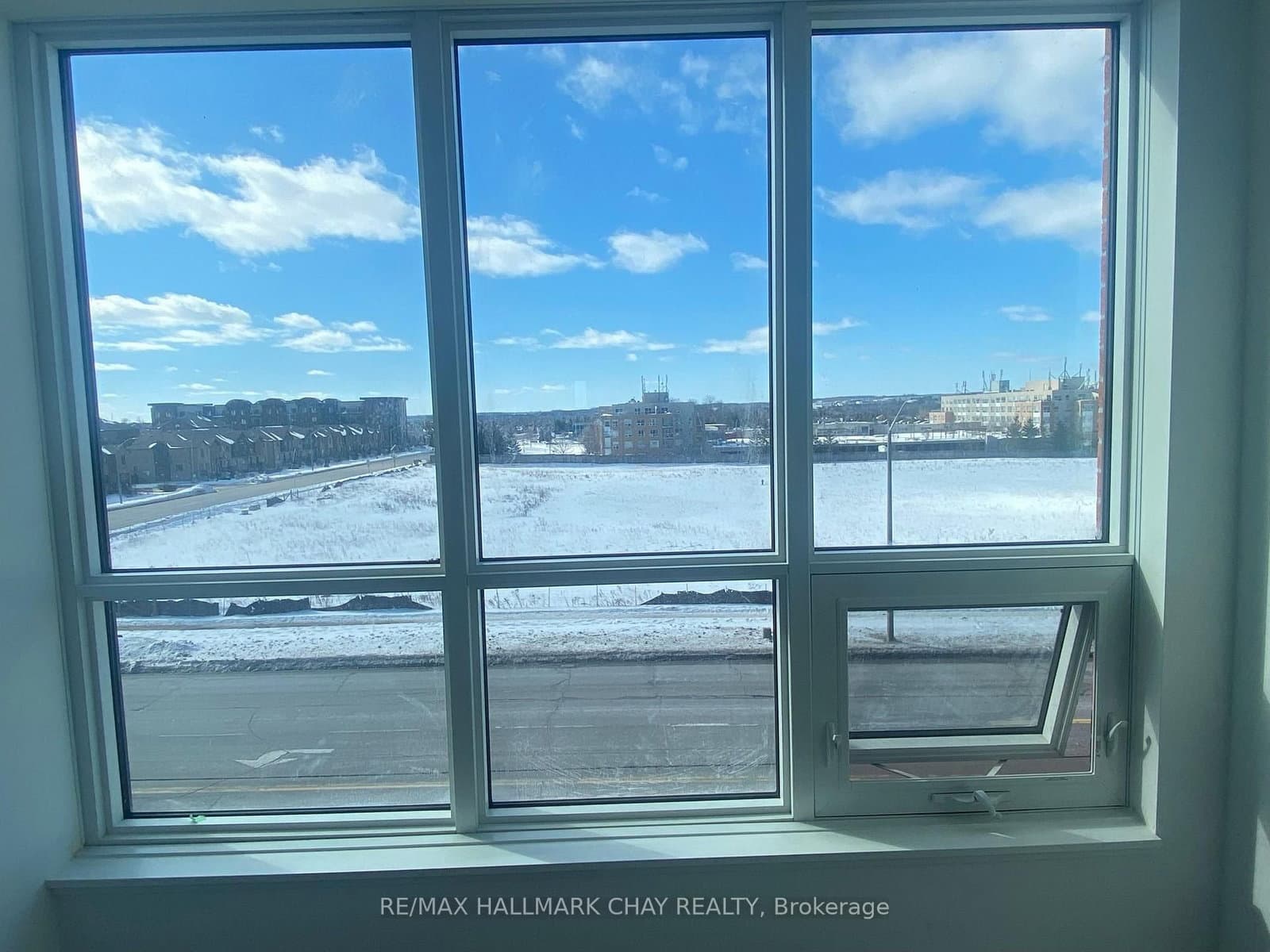 681 Yonge Street, Unit 317 thumbnail 9