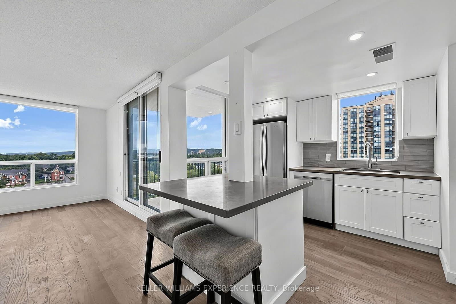 75 ELLEN Street, Unit #904 thumbnail 10