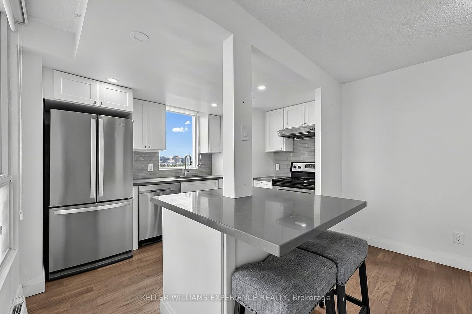 75 ELLEN Street, Unit #904 thumbnail 12