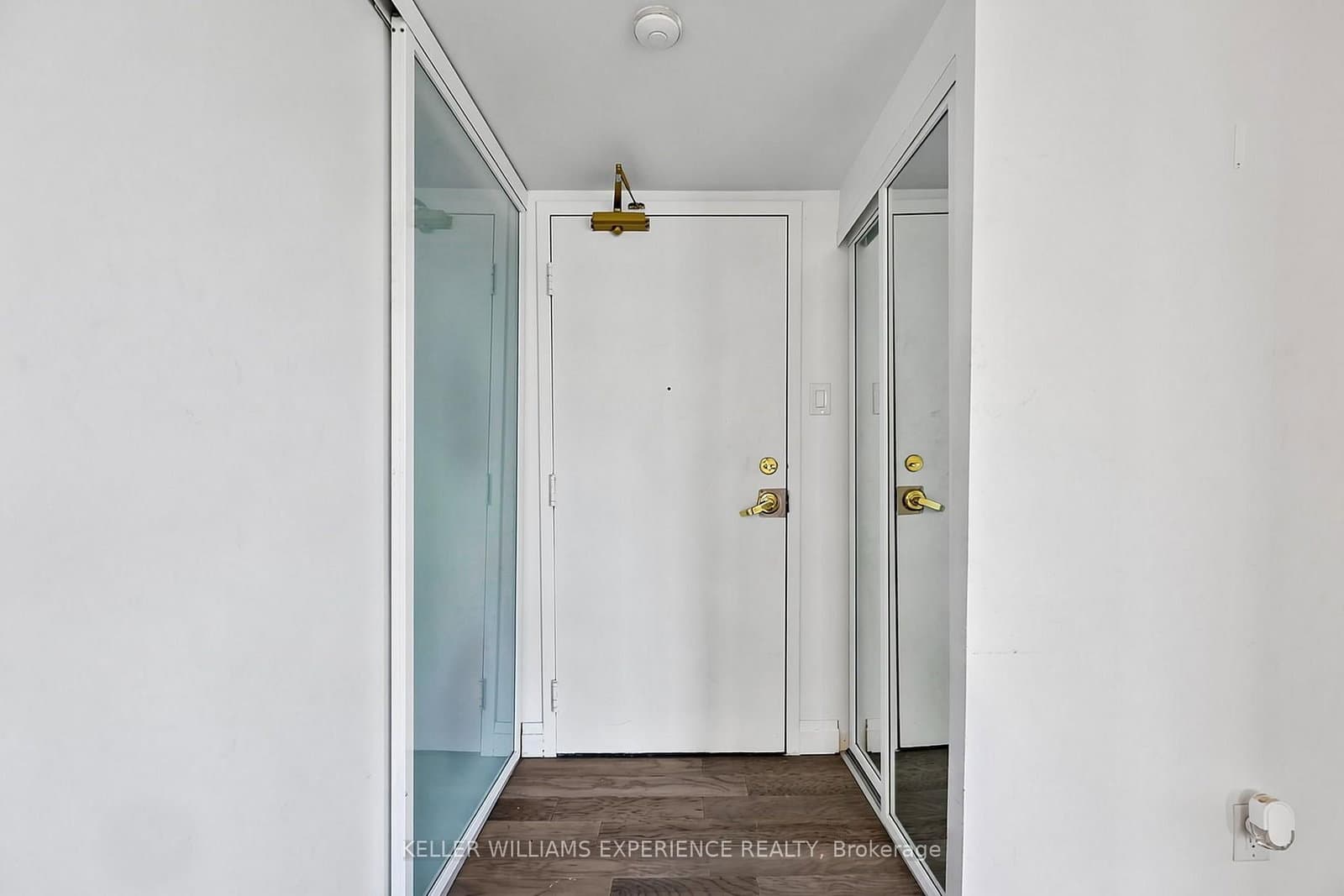 75 ELLEN Street, Unit #904 thumbnail 4