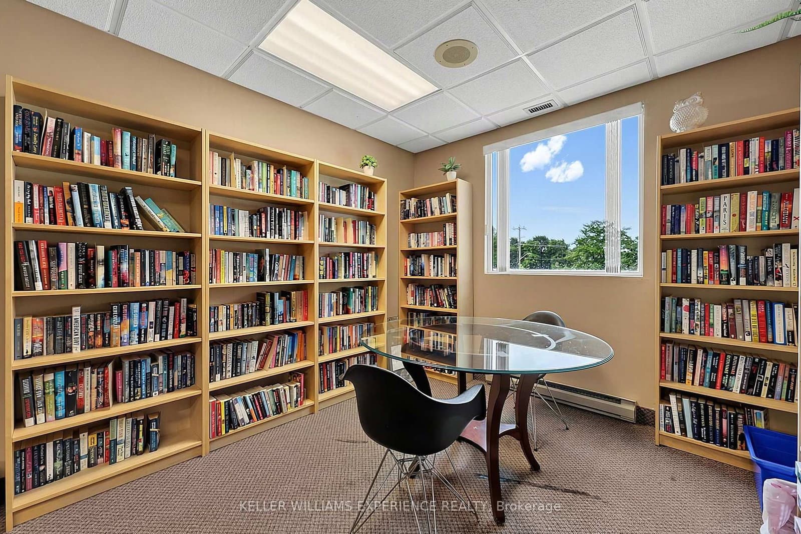 75 ELLEN Street, Unit #904 thumbnail 43