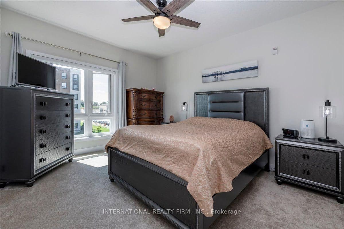 8 Culinary Lane, Unit 301 thumbnail 20