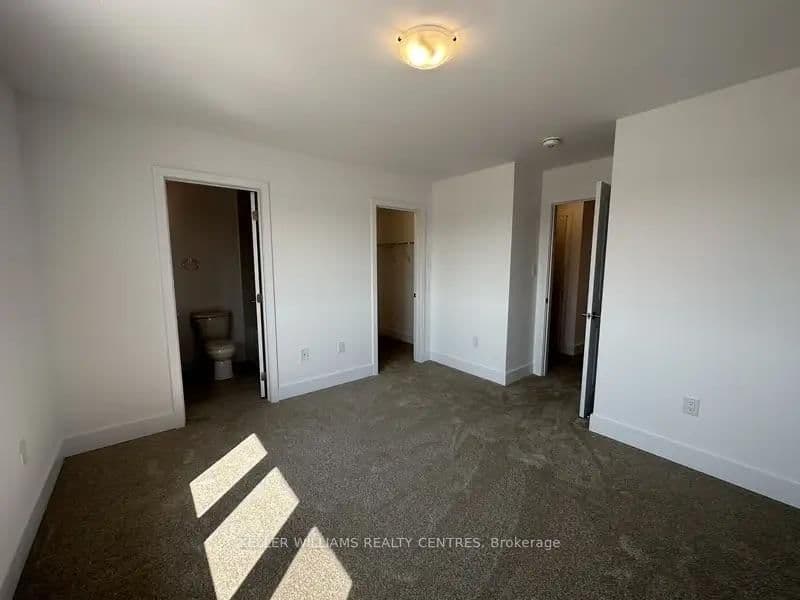 49 Gateway Drive thumbnail 16